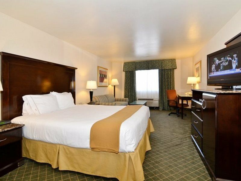 Express Mira Mesa By Ihg Hotel San Diego